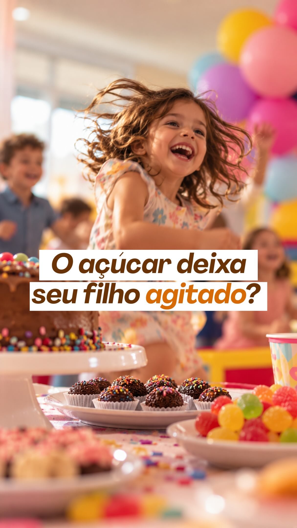 🎂 Seu filho foi a uma festa, comeu brigadeiro, bolo, correu, brincou… e voltou para casa ligado no 220!

E aí vem o pensamento: “Foi o açúcar!” 🍬

Mas será que a culpa é mesmo dele?

Pensa comigo: durante aquela festa, seu filho esteve cercado de música, outras crianças, brincadeiras, novidades e muitos estímulos.

Tudo isso também pode contribuir para que ele fique mais agitado, inclusive depois de chegar em casa.

E sabe o que é interessante? As pesquisas não sustentam a ideia de que o açúcar, por si só, provoque hiperatividade na maioria das crianças.

Por isso, antes de responsabilizar aquele pedaço de bolo ou brigadeiro, vale observar o contexto inteiro: o ambiente, a rotina, o sono e tudo o que a criança vivenciou naquele dia.

💚 A alimentação infantil merece atenção, mas sem transformar cada doce em um vilão.

💬 Me conta: seu filho também costuma voltar das festinhas com energia de sobra? 😂

#NutriçãoInfantil #AlimentaçãoInfantil #MaternidadeReal #SaúdeInfantil #EducaçãoAlimentar